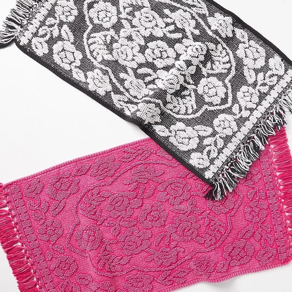 Woven Nellie Bath Mat-BLACK & WHITE